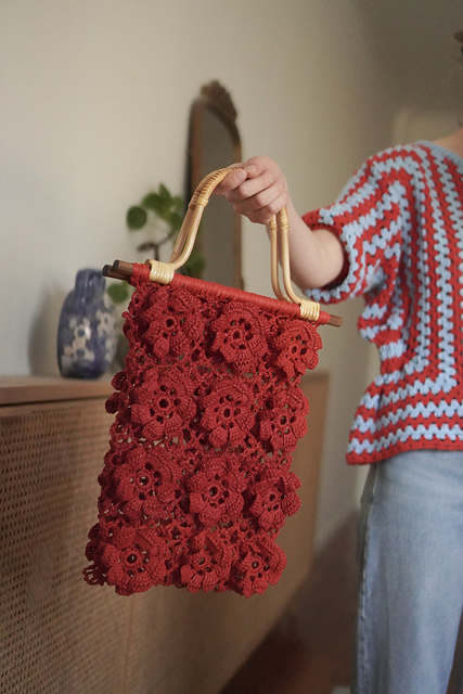 Camellia Raffia Summer Bag