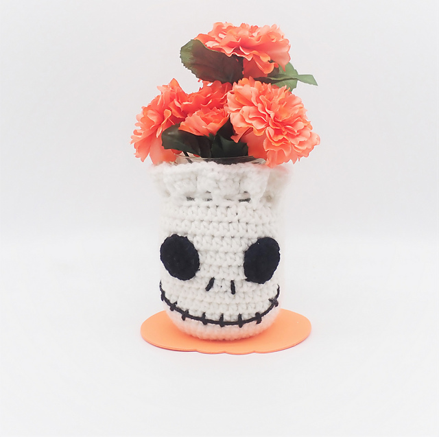 Skeleton Pouch & Cozy