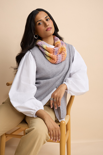 Lyra Cowl