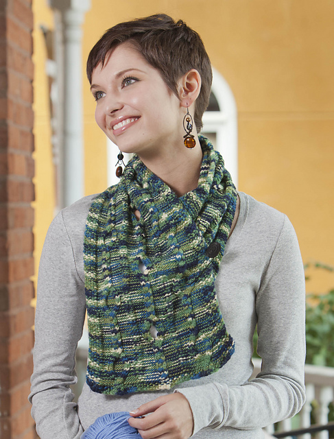 Grassy Twisted Scarflette