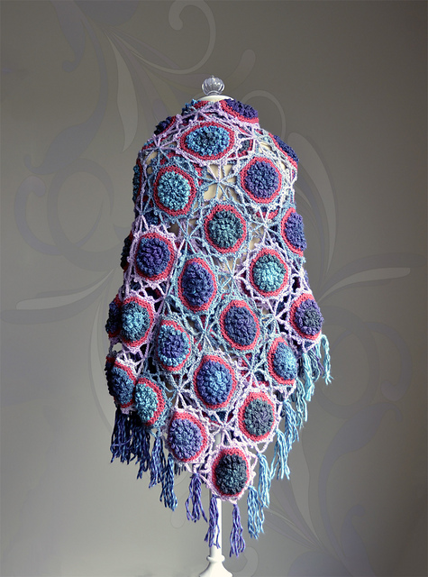 Chrysanthemum Throw