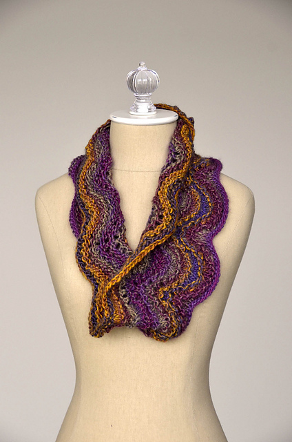 Wave Cowl
