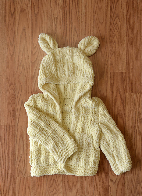 Universal Yarn Bella Chenille 102 Daffodil – Wool And Company