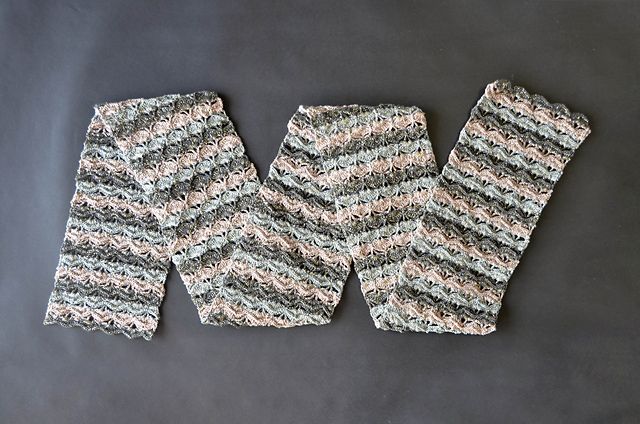 Ravelry: Rivulet Scarf pattern by Universal Yarn