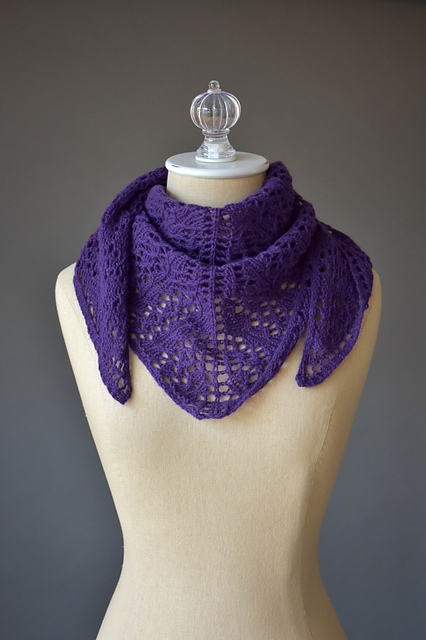 Hyacinth Shawlette