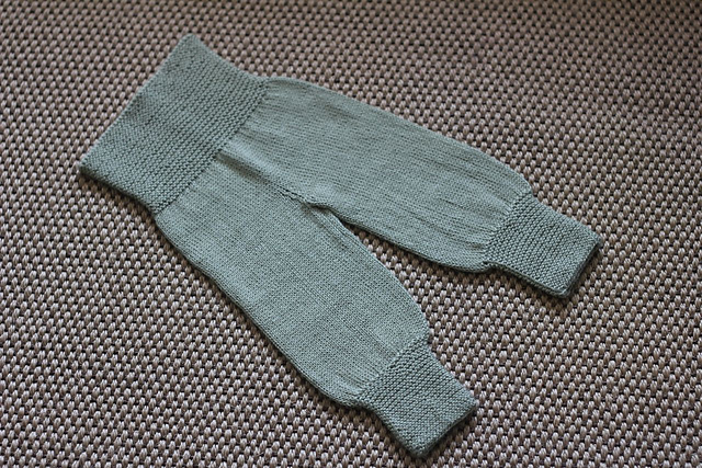 Ze tiny pants