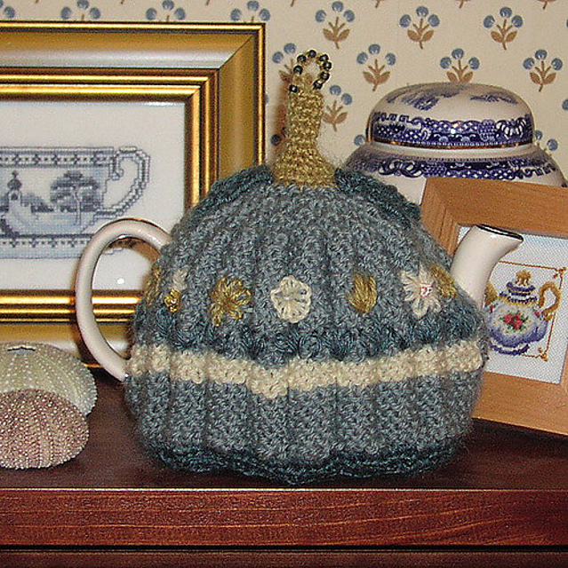 Jule's Vintage Tea Cosy