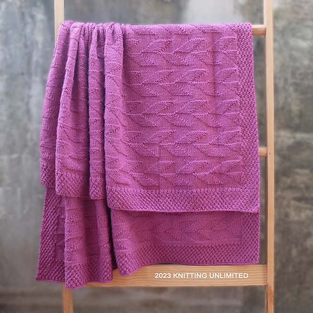 Ravelry welted leaf blanket pattern by nalhcib