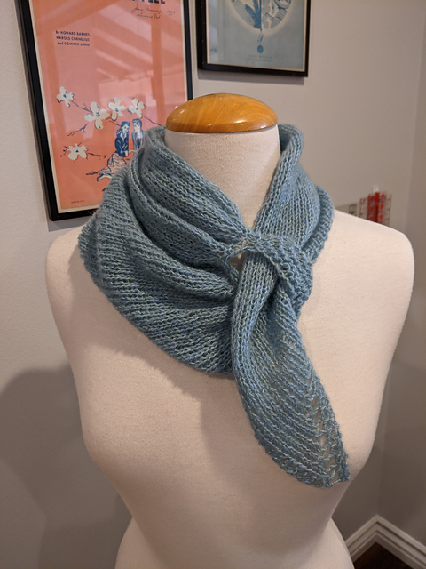 Cashmere Dreams Keyhole Cowl