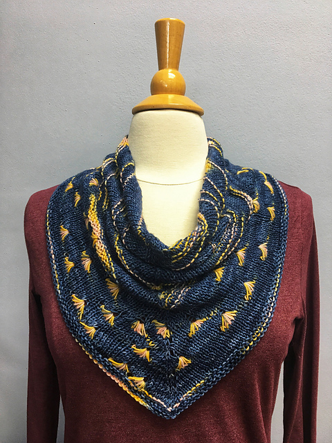4 Seasons Knit Cowl
