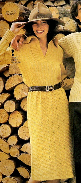 2451 Long sleeve dress