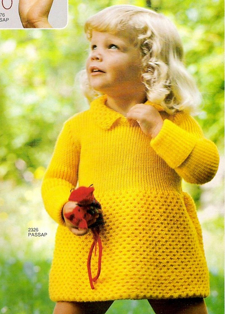 2326 Child's dress