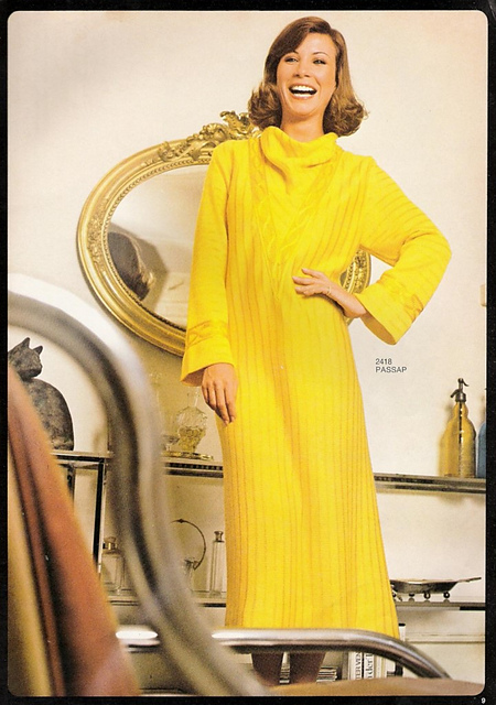 2418 Elegant dress
