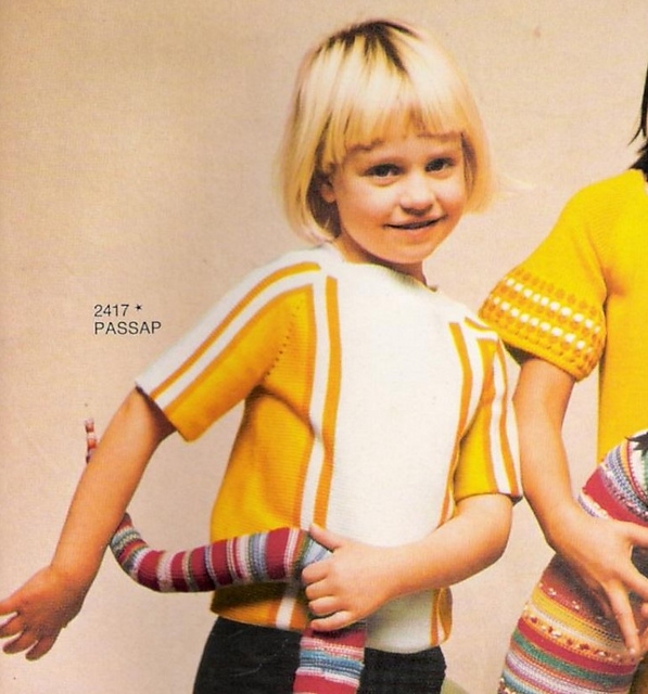 2417 Child's pullover
