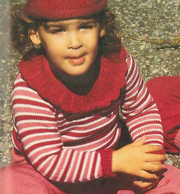 2922 Baby's sweater