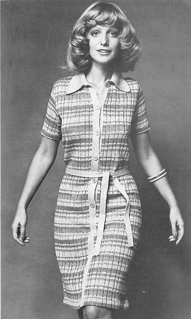 1952A Lady's dress