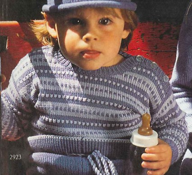 2923 Baby's sweater
