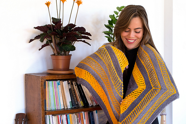 Maya Shawl