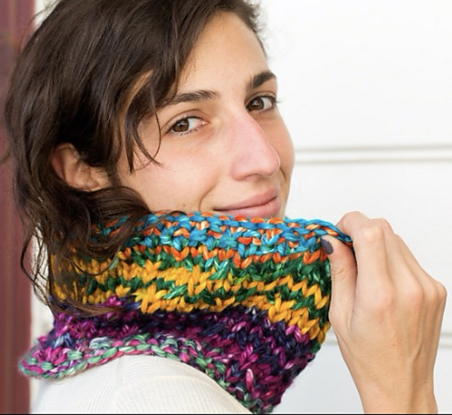 Winter Birds Cowl