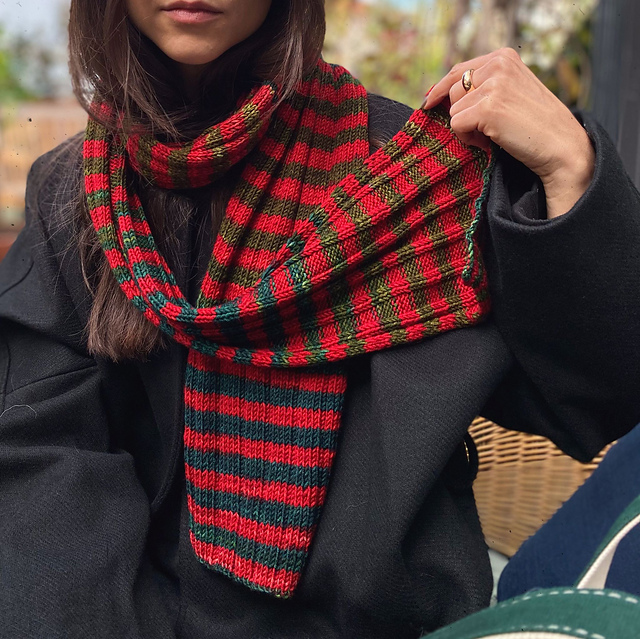 【TATIANA】Red Grid Check Lambs Wool Muffler マフラー A6424_5755_474_1_1.jpg?crop=
