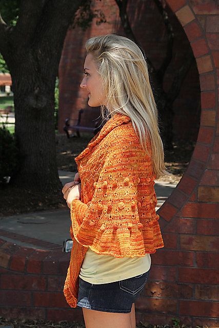 Elvia Shawl