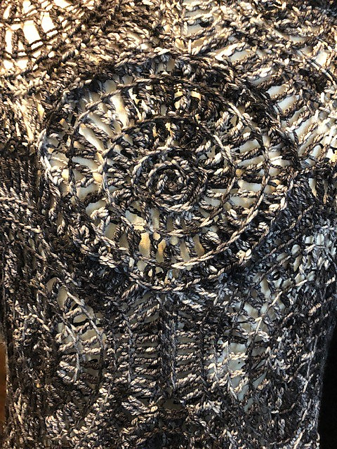 Circle Asymetrical Vest