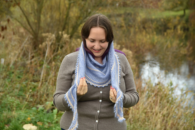 Laverton Shawl