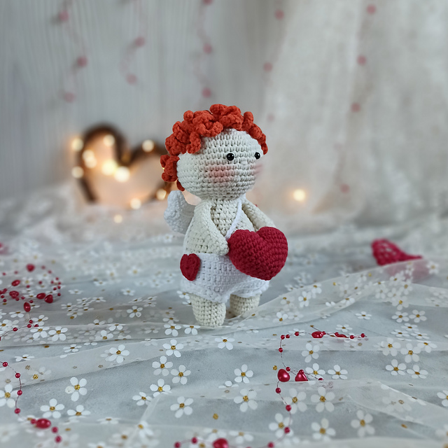 Valentine Angel Doll with heart