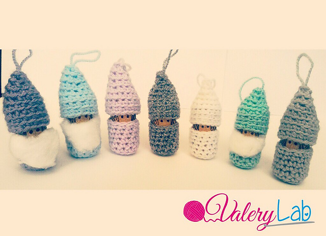 Gnomes with corks