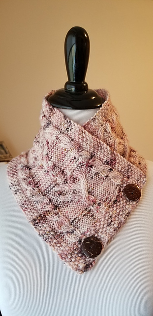 Hearts and Diamonds Neck Wrap