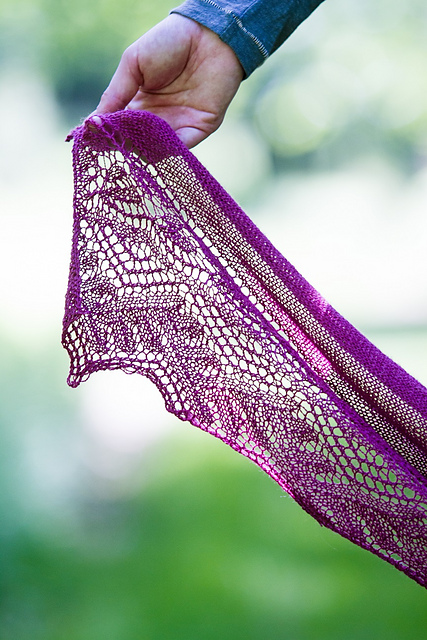 Crisanta Shawl
