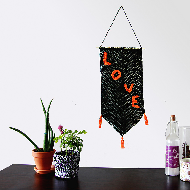 Boho Wall Hanging - Love