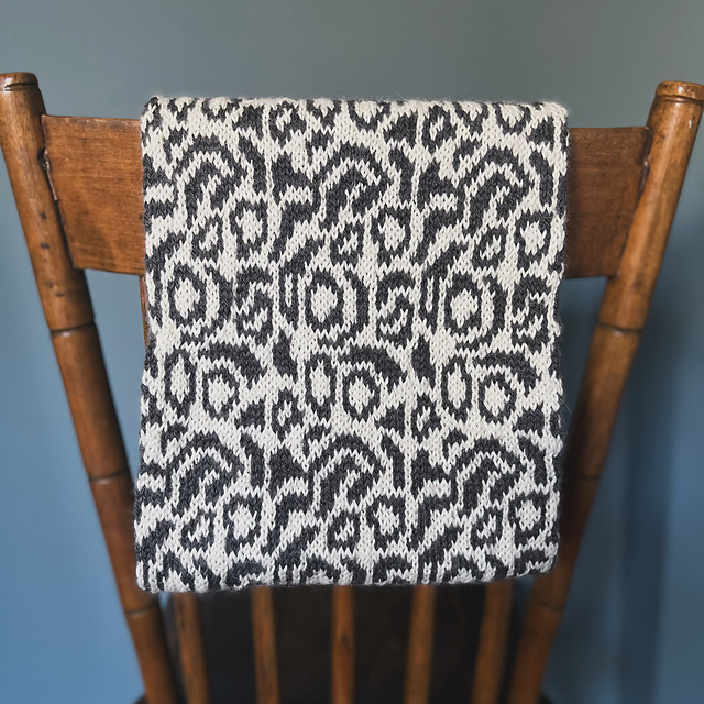 Snow Leopard Cowl