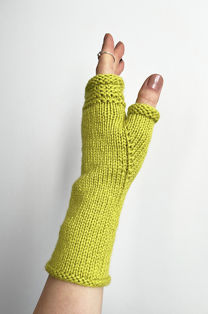 Lime fingerless gloves