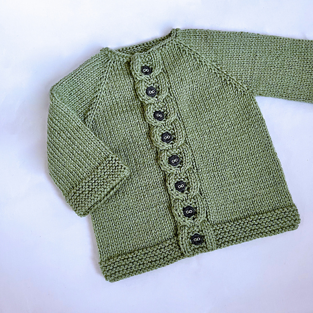 Ravelry Unisex baby cardigan pattern by VknitB