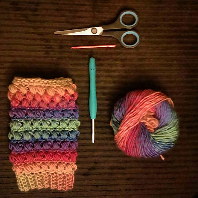 Puff Stitch Fingerless