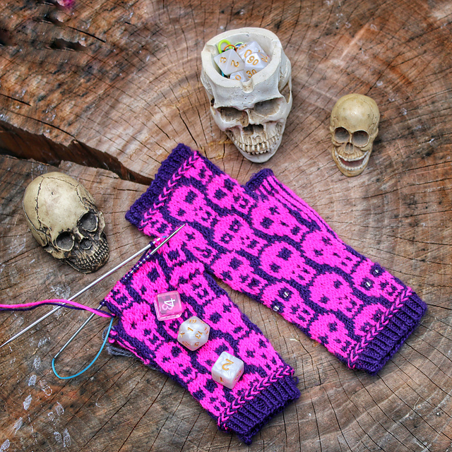 Roll for Skulls Gloves