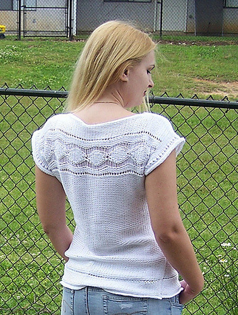 Ravelry: Pull Sans Manches #431-T4-575 pattern by Phildar Design Team