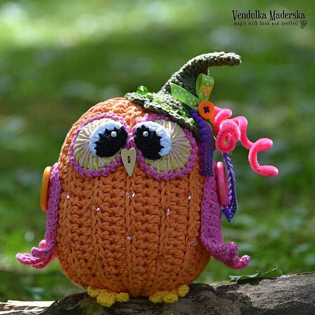 Pumpkin owl