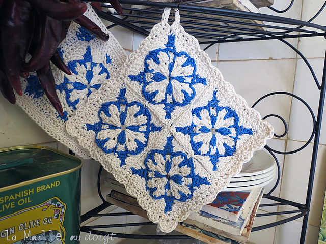 Agueda Square, Agueda Potholder, Crochet Azulejos