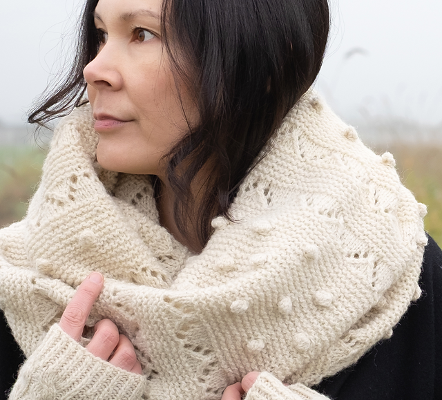 Snowberry Wrap and Cowl