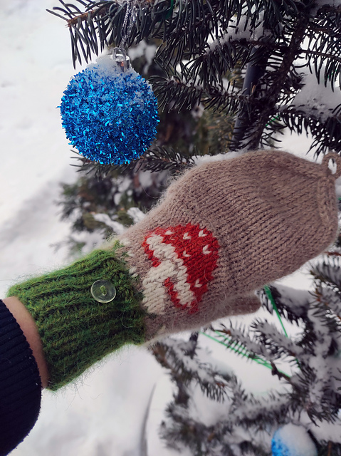 Mushroom convertible mittens