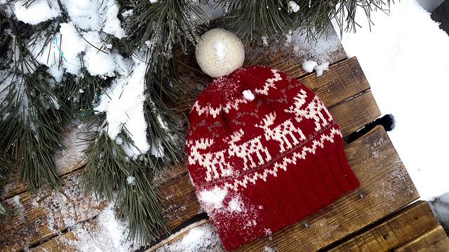 Red reindeer hat