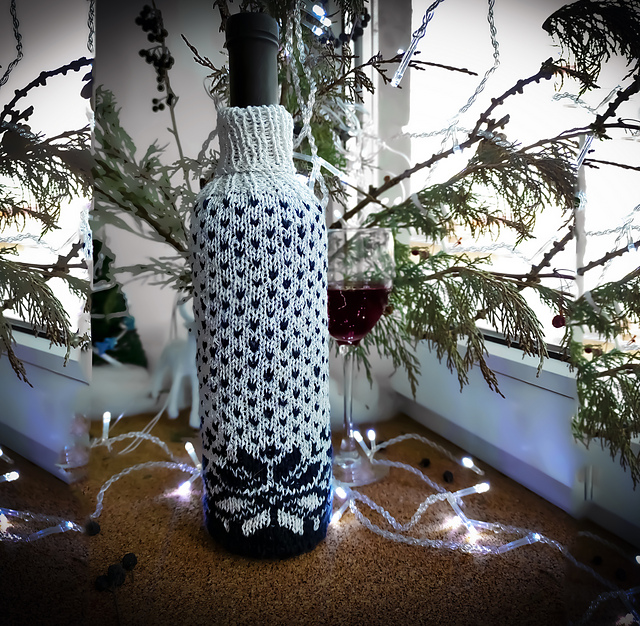 Snowflakes Bottle Sweater