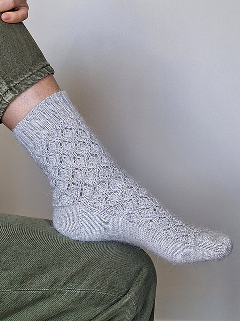 Tiny Tulips Socks