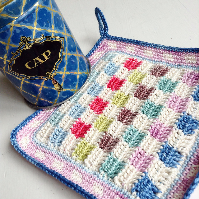 VickeVira potholder