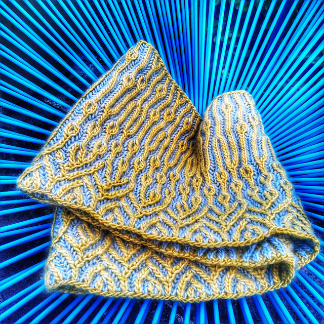 Ataraxia Cowl