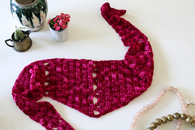 Crochet Cashmere Bandit
