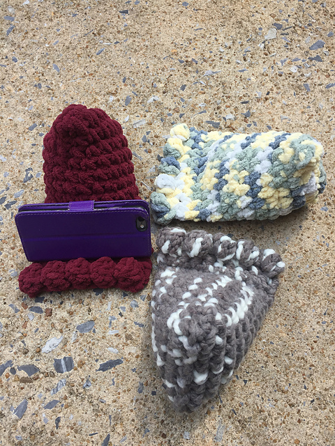 Cellow Toes Cell Phone Pillow