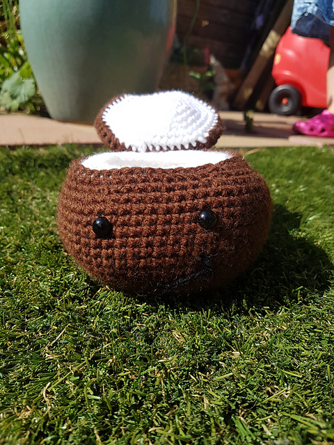 Claire the Coconut